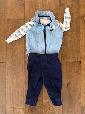 CARTERS 9mo race car outfit with vest